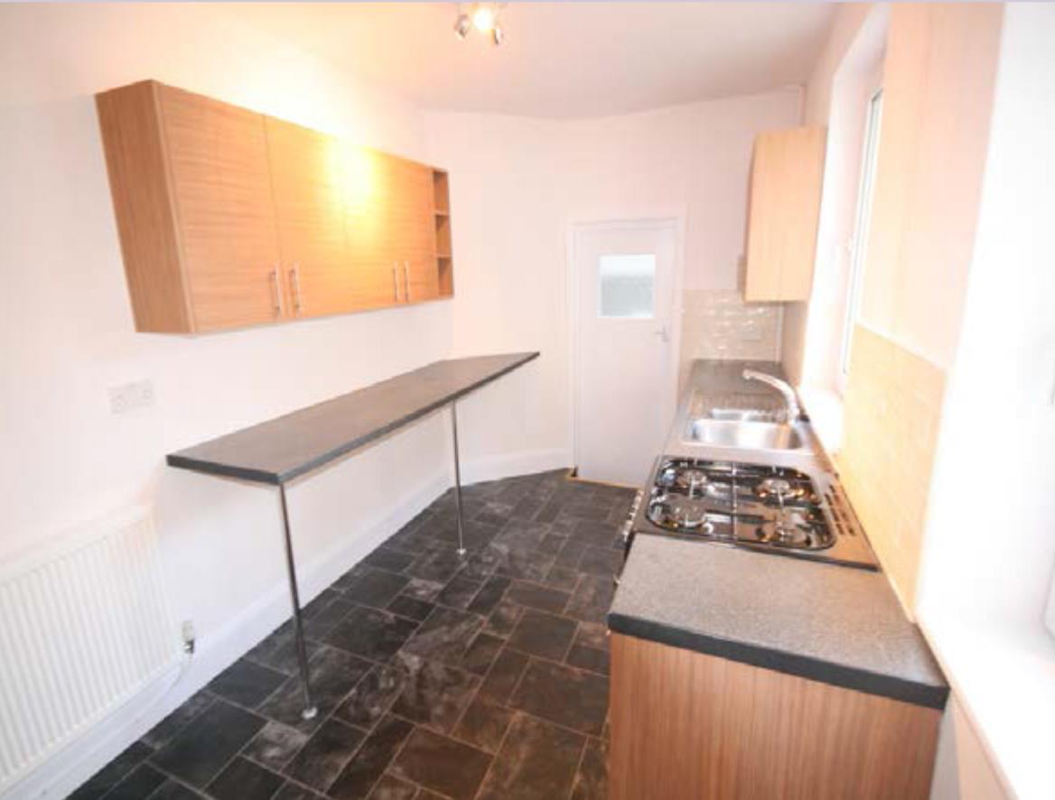 4 bedroom terraced house To Let in Barnoldswick - 12oakterracebarnoldswick-6.jpg
